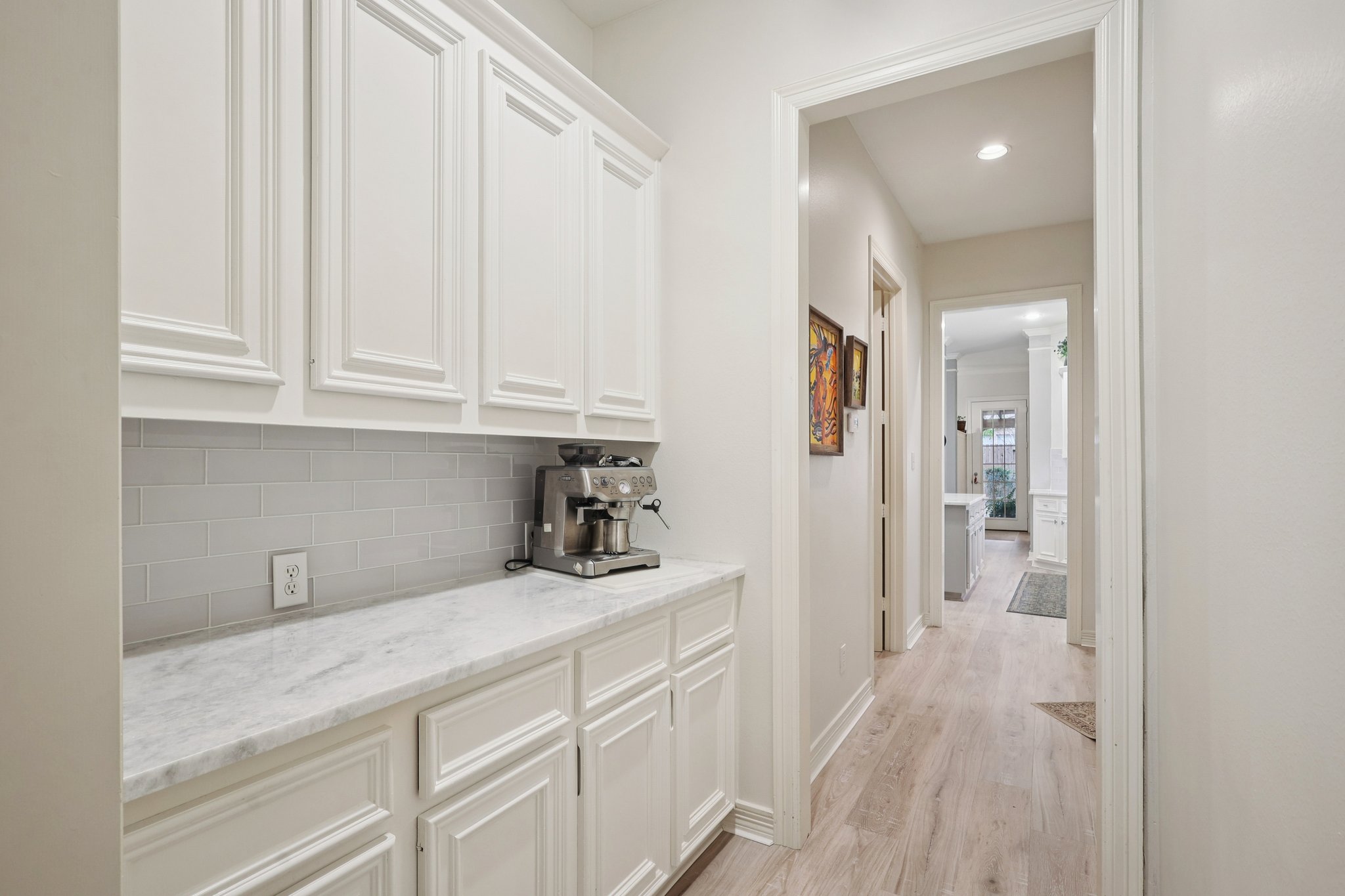 Amy Shores Ct-S2101-035.jpg