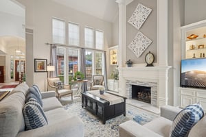 Amy Shores Ct-S2101-006.jpg