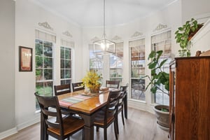 Amy Shores Ct-S2101-012.jpg