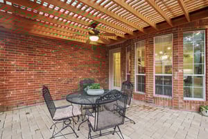 Amy Shores Ct-S2101-057.jpg