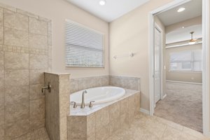 Primary Bathroom 2.jpg