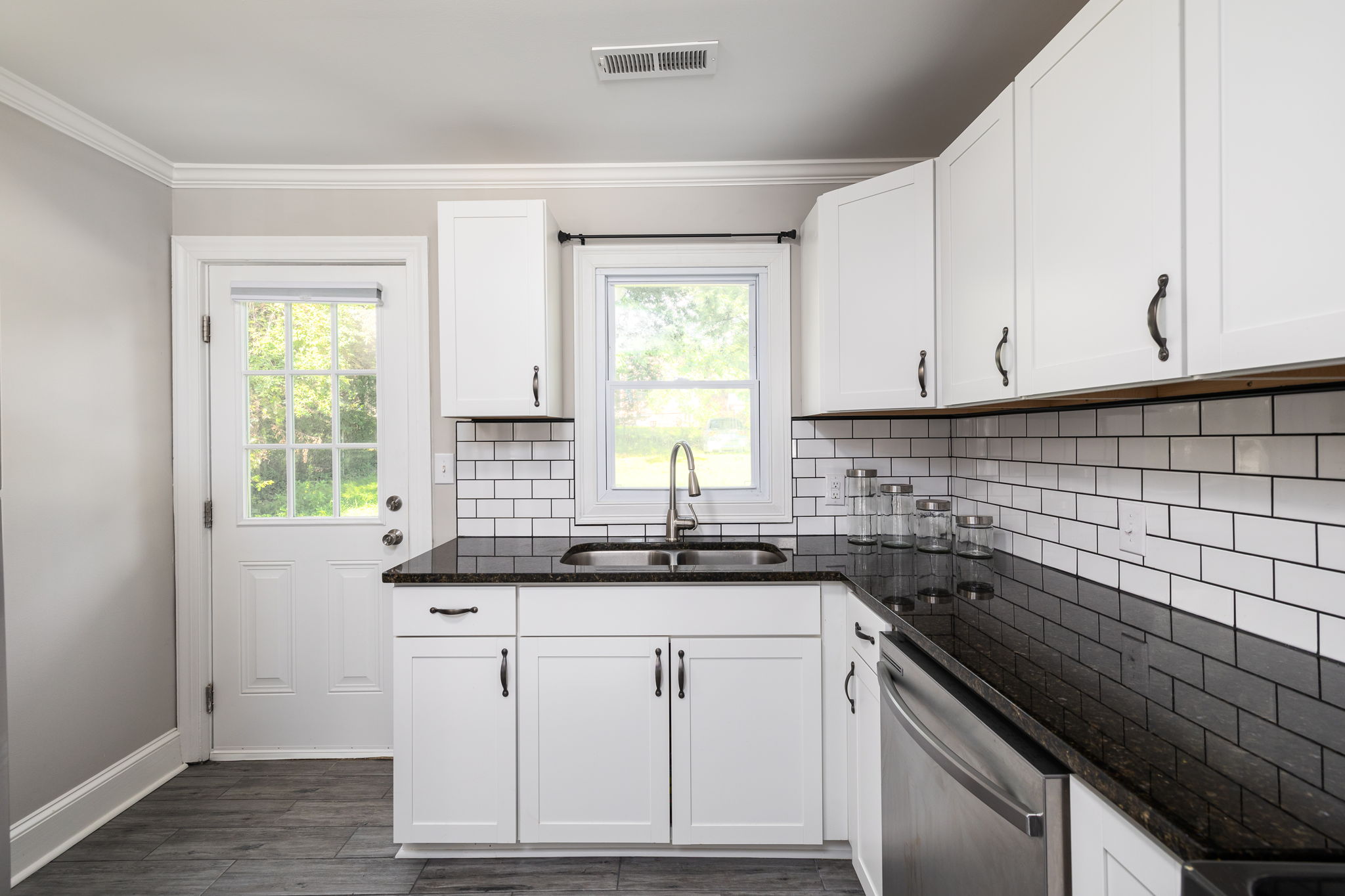 2907 Gilmer Ave NE, WinstonSalem, NC 27105 MM Triad Photography