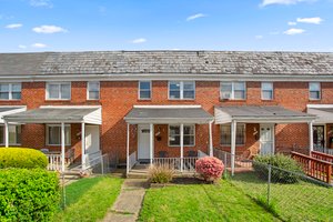 01. Front exterior.jpg