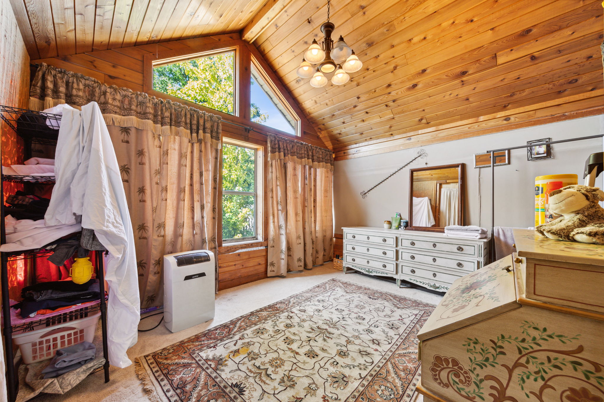 13_Interior
