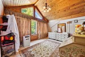13_Interior