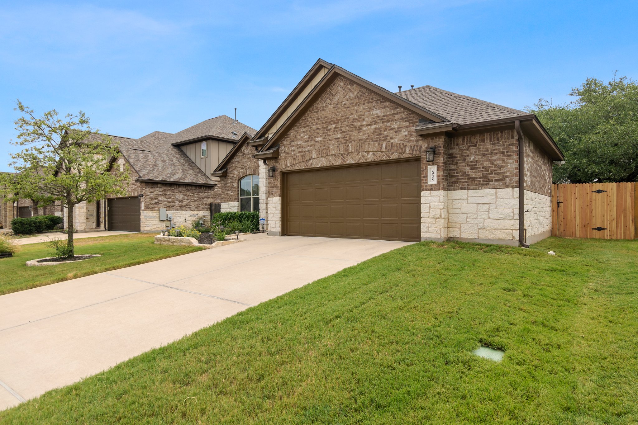 2908 Tempe Dr, Leander, TX 78641