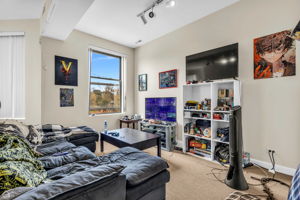 2908 W North Ave - Unit 2_002