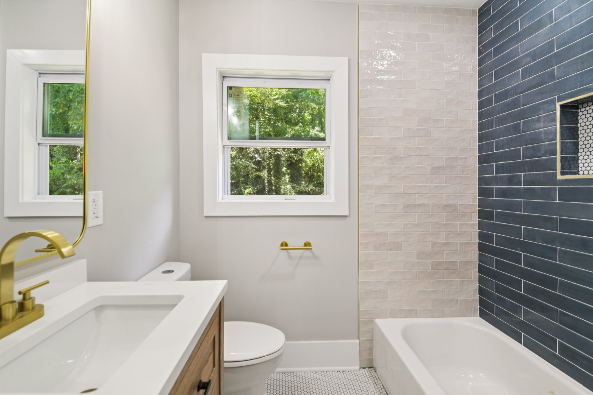 Diana Dr SW-S3007-027.jpg