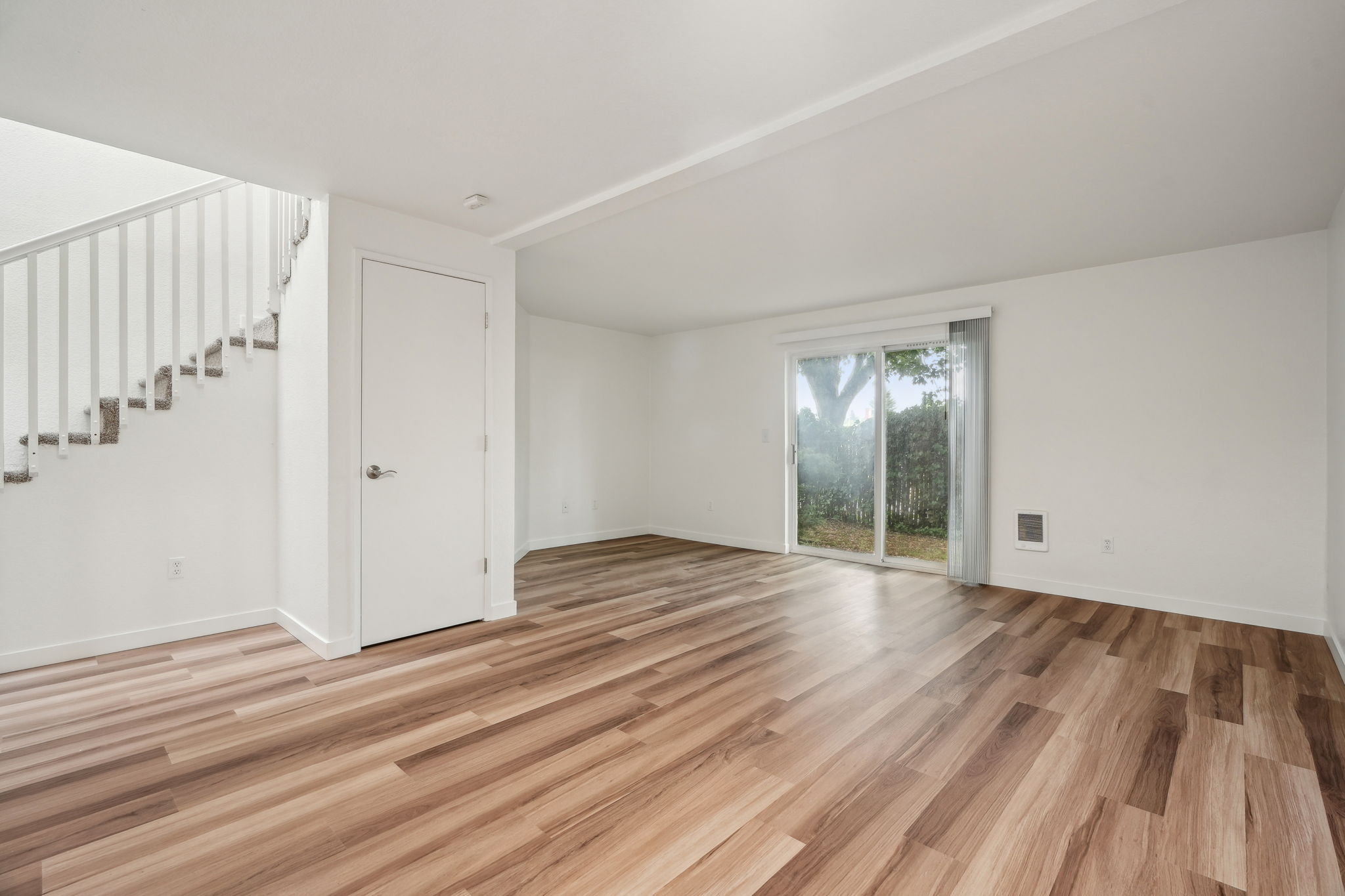 2909 NE 57th Ave-A6-1605-004