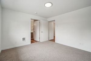 2909 NE 57th Ave-F35-1605-020