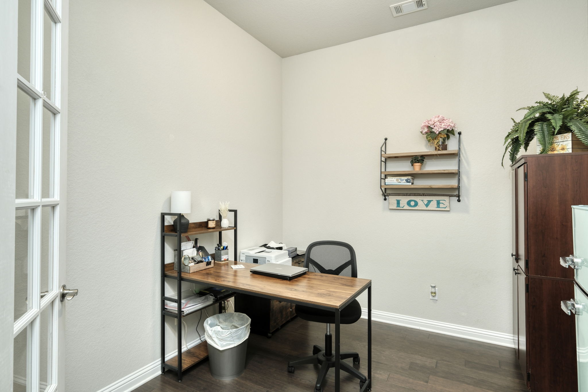 Office/Flex Space