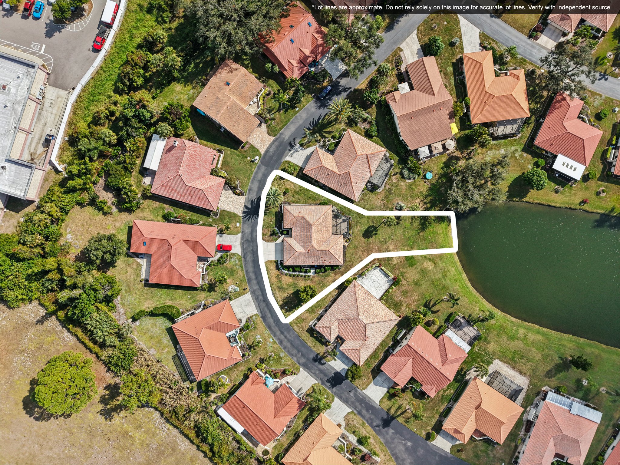 Laurel Hollow Dr-S2511-039.jpg