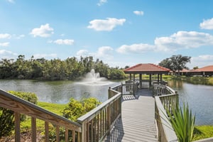 Laurel Hollow Dr-2511-906.jpg