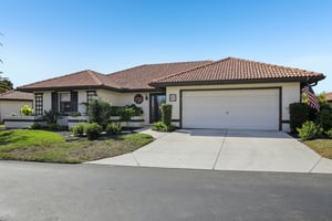 Laurel Hollow Dr-S2511-003.jpg