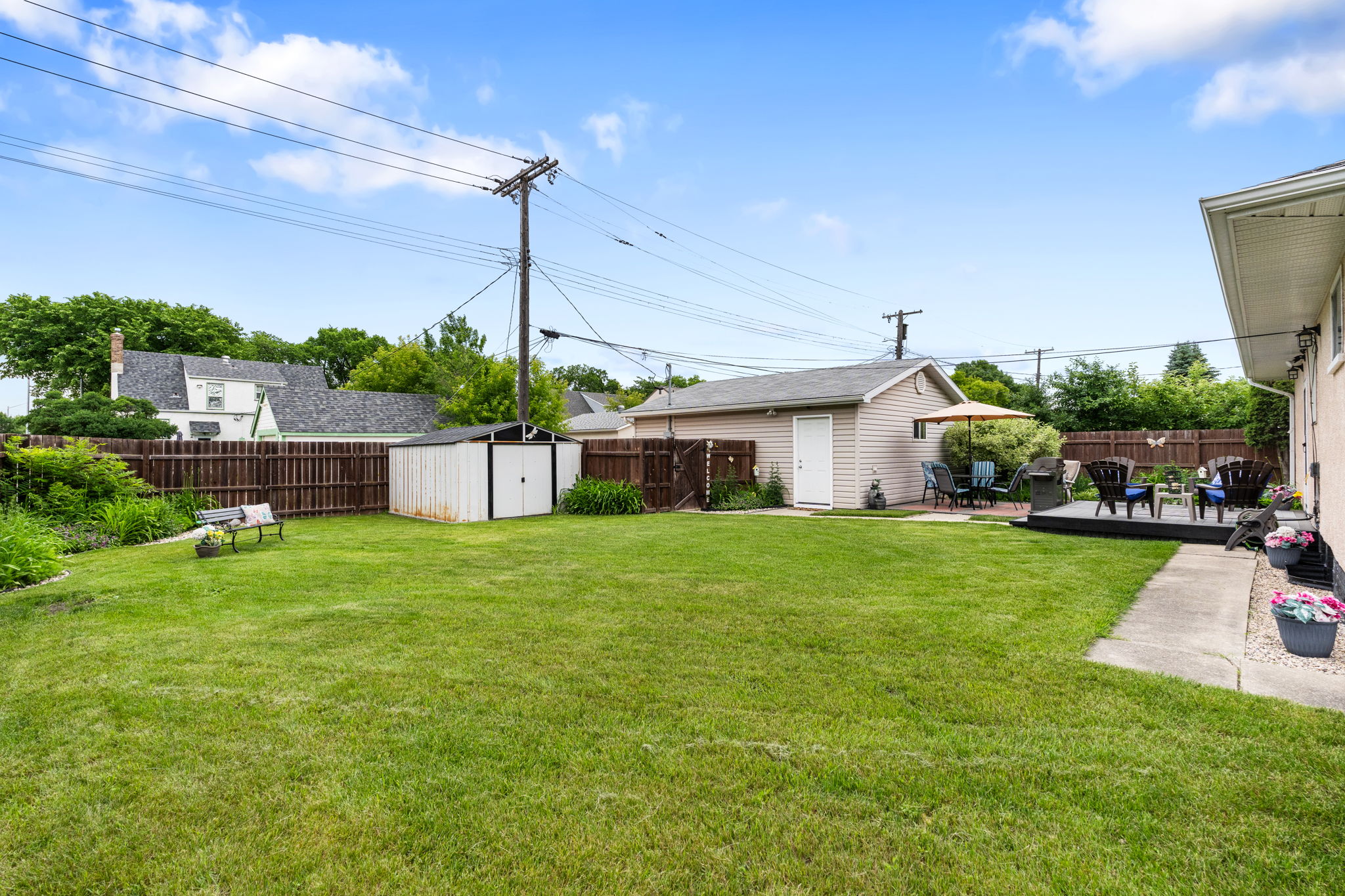 291 Smithfield Ave - Exterior-4