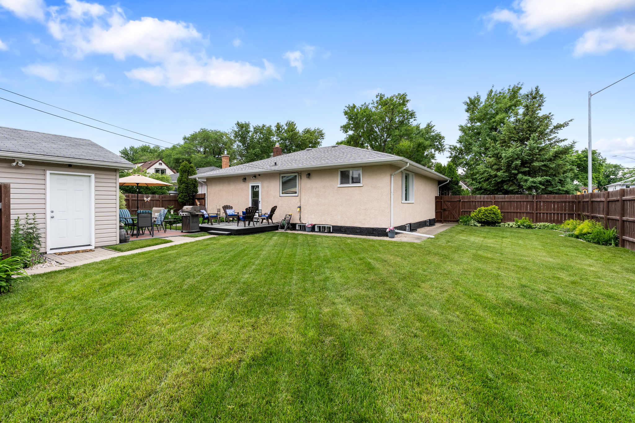 291 Smithfield Ave - Exterior-5