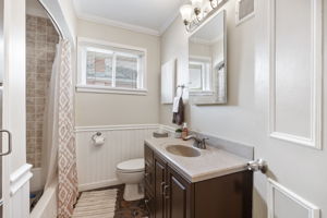 291 Smithfield Ave - Interior-16