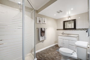 291 Smithfield Ave - Interior-25
