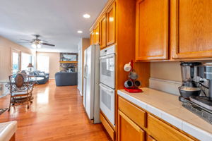 016_291 Wright Ave