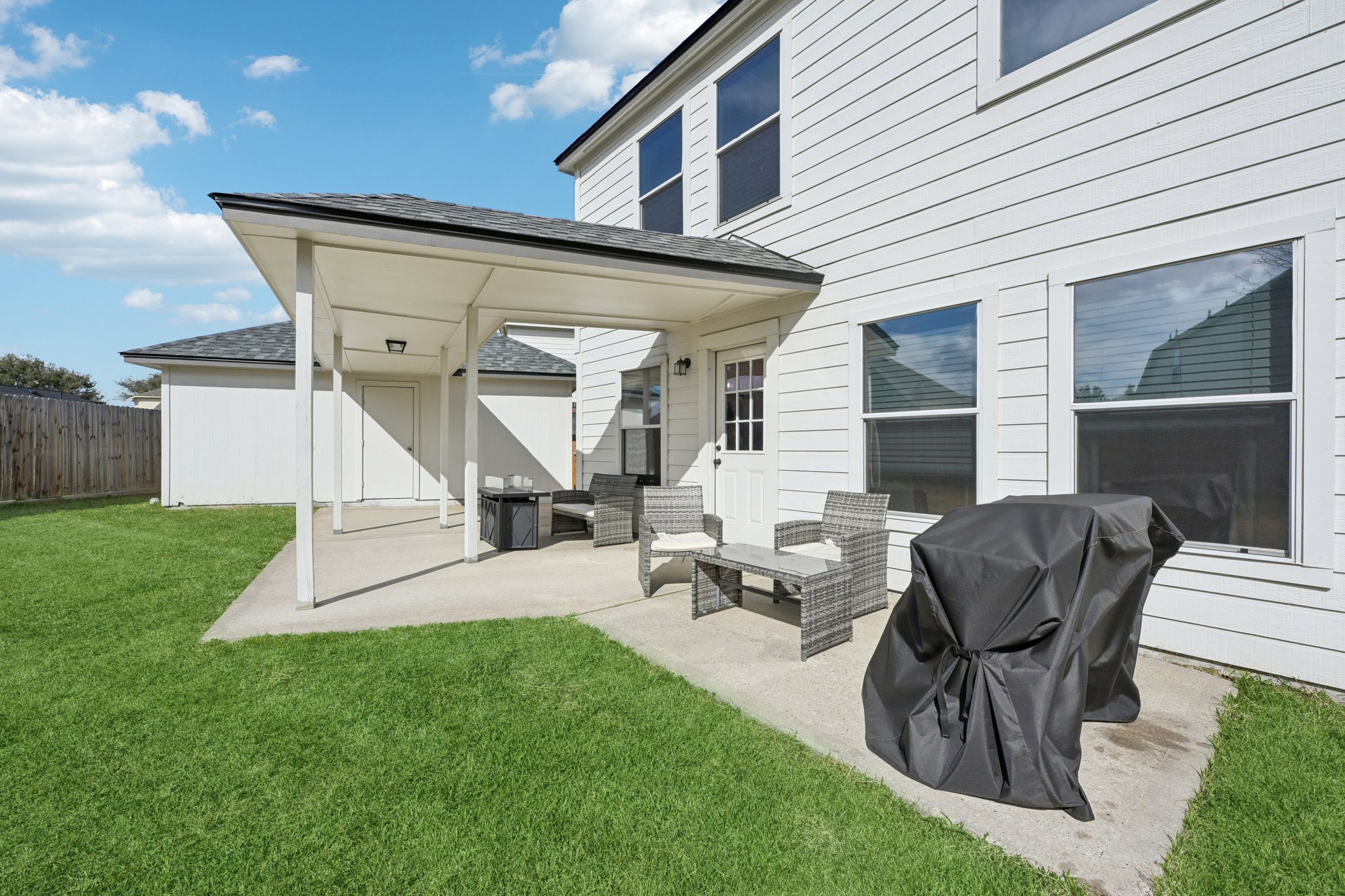 Fountain Brook Ct-L0302-039.jpg