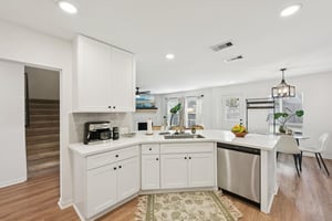 Fountain Brook Ct-L0302-016.jpg