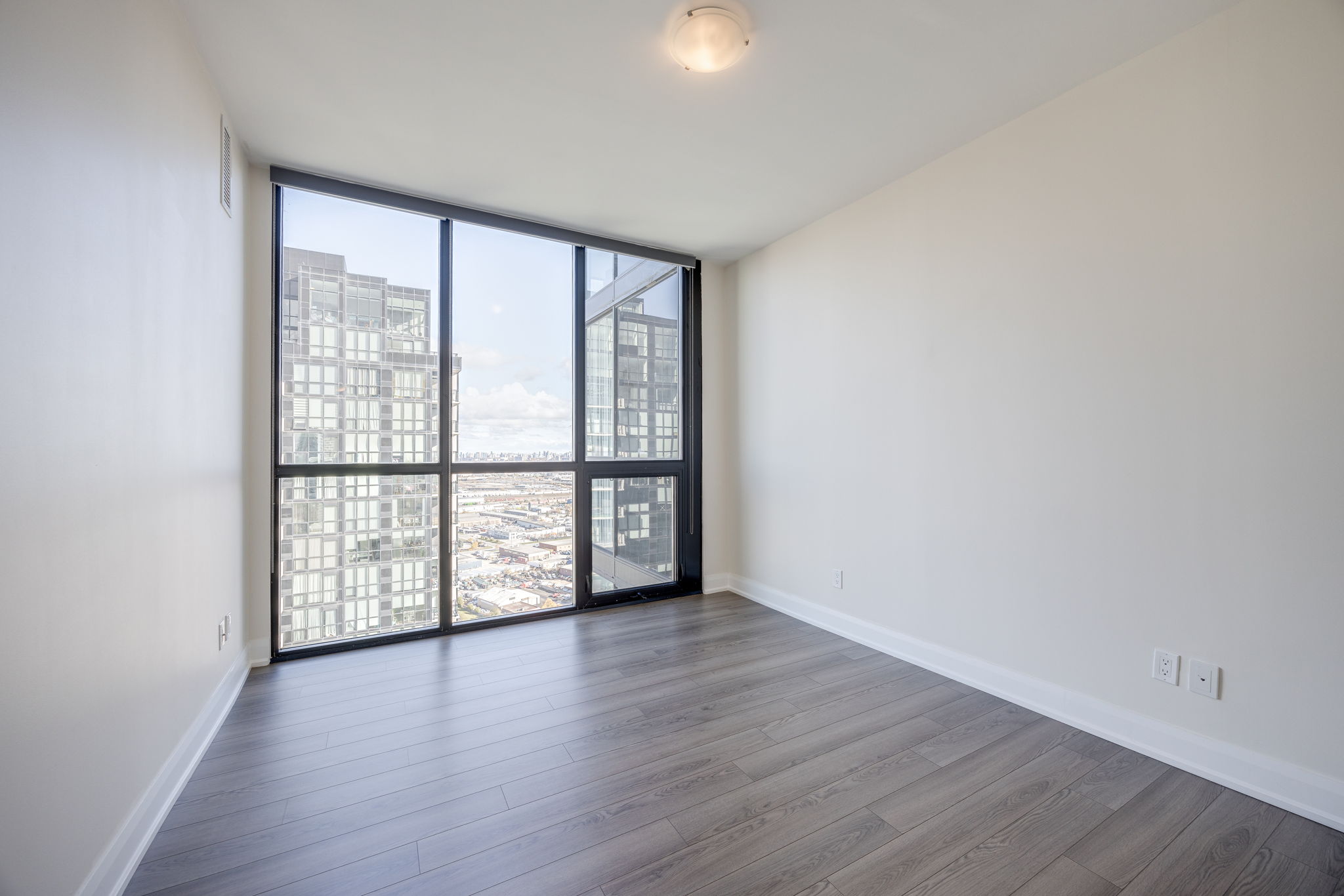 Vaughan property showcase — delivered property photograph 15