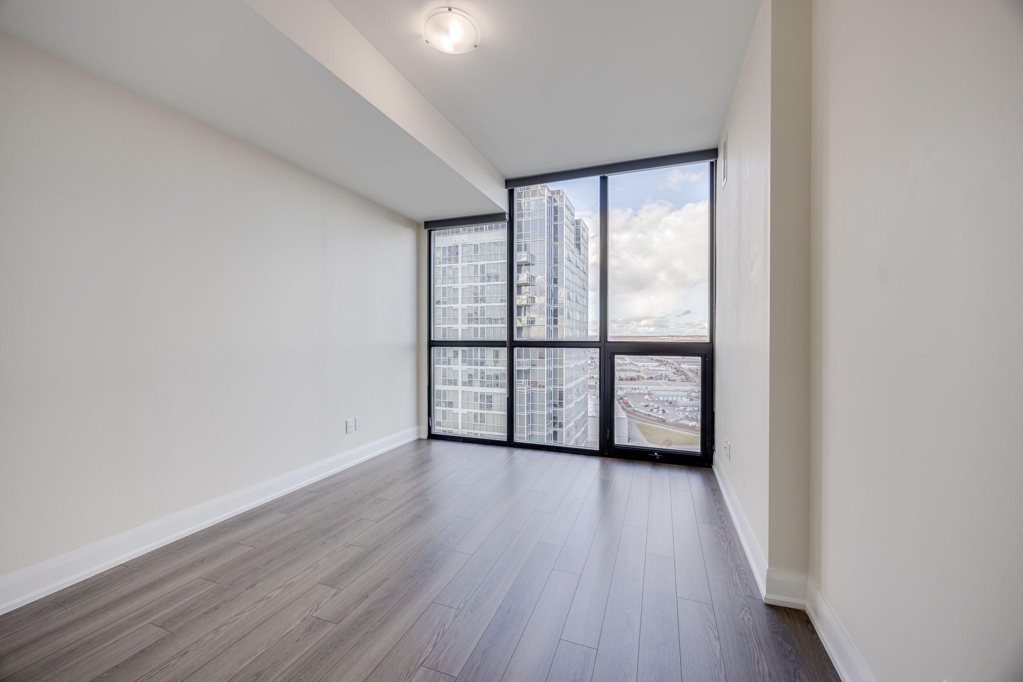 Vaughan property showcase — delivered property photograph 21
