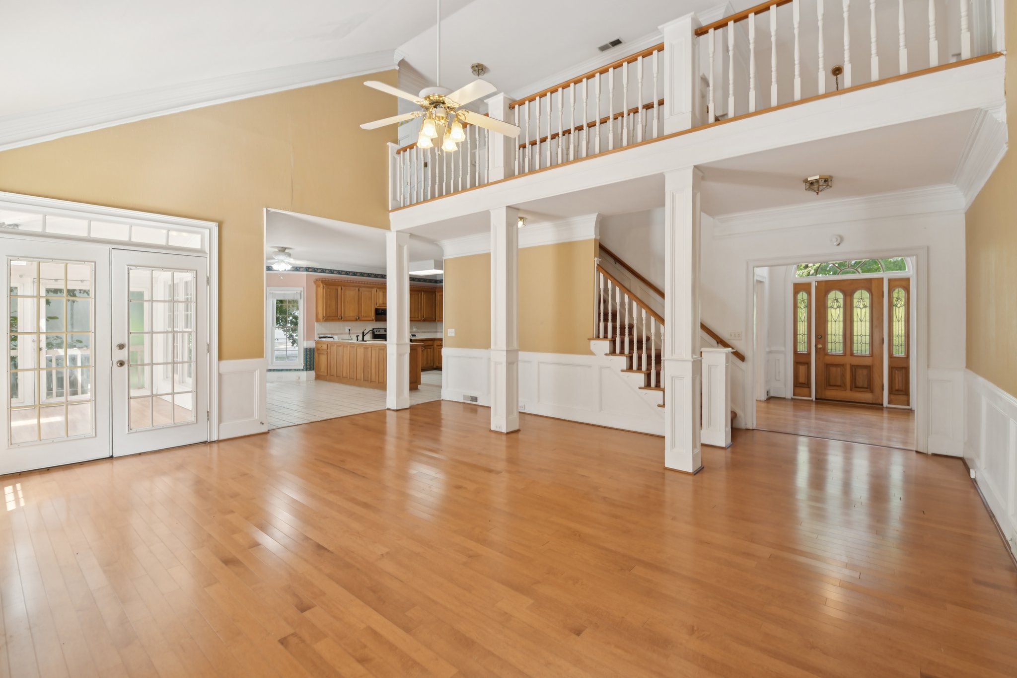 Chesterfield Way-S3008-010.jpg