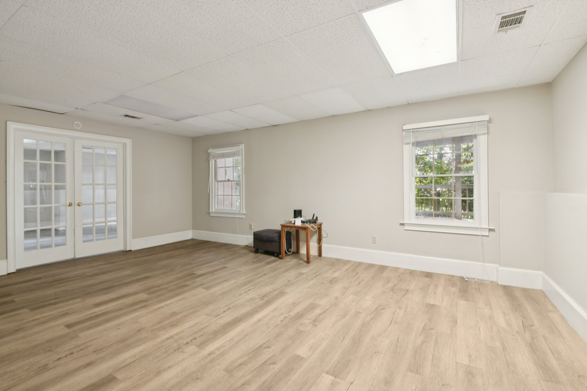 Chesterfield Way-S3008-046.jpg