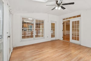 Chesterfield Way-S3008-034.jpg