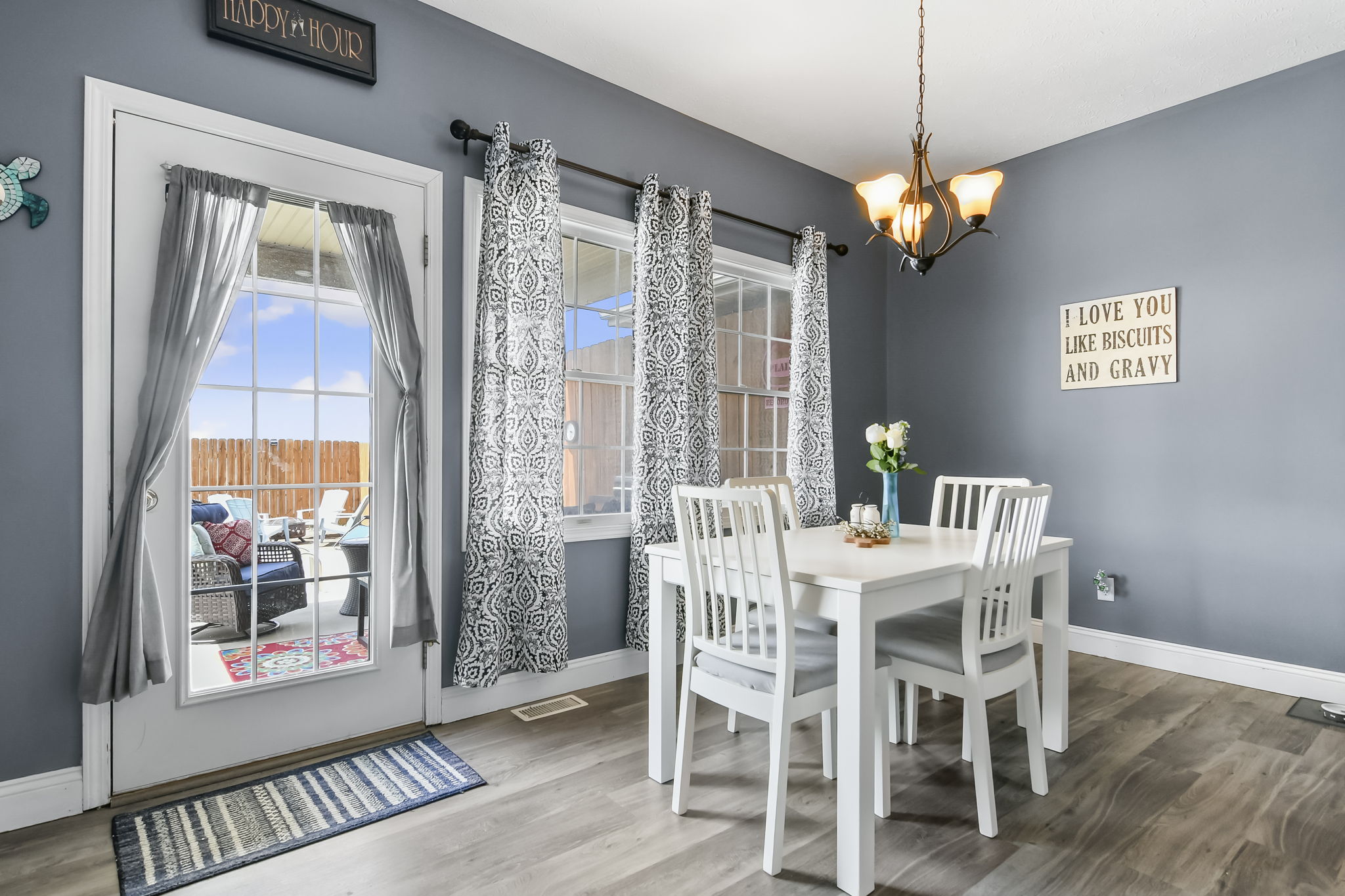 Breakfast Nook
