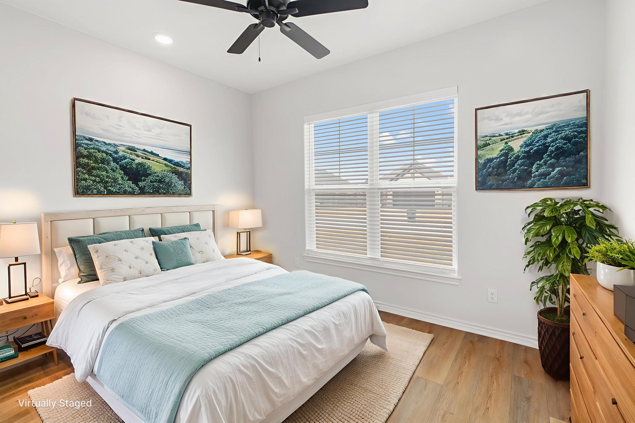 2N9A0035 virtually staged.jpeg