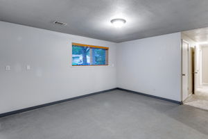  Photo 39
