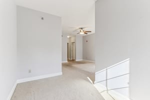 N University Dr 208-S1110-021.jpg