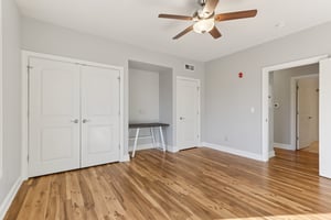 N University Dr 208-S1110-030.jpg