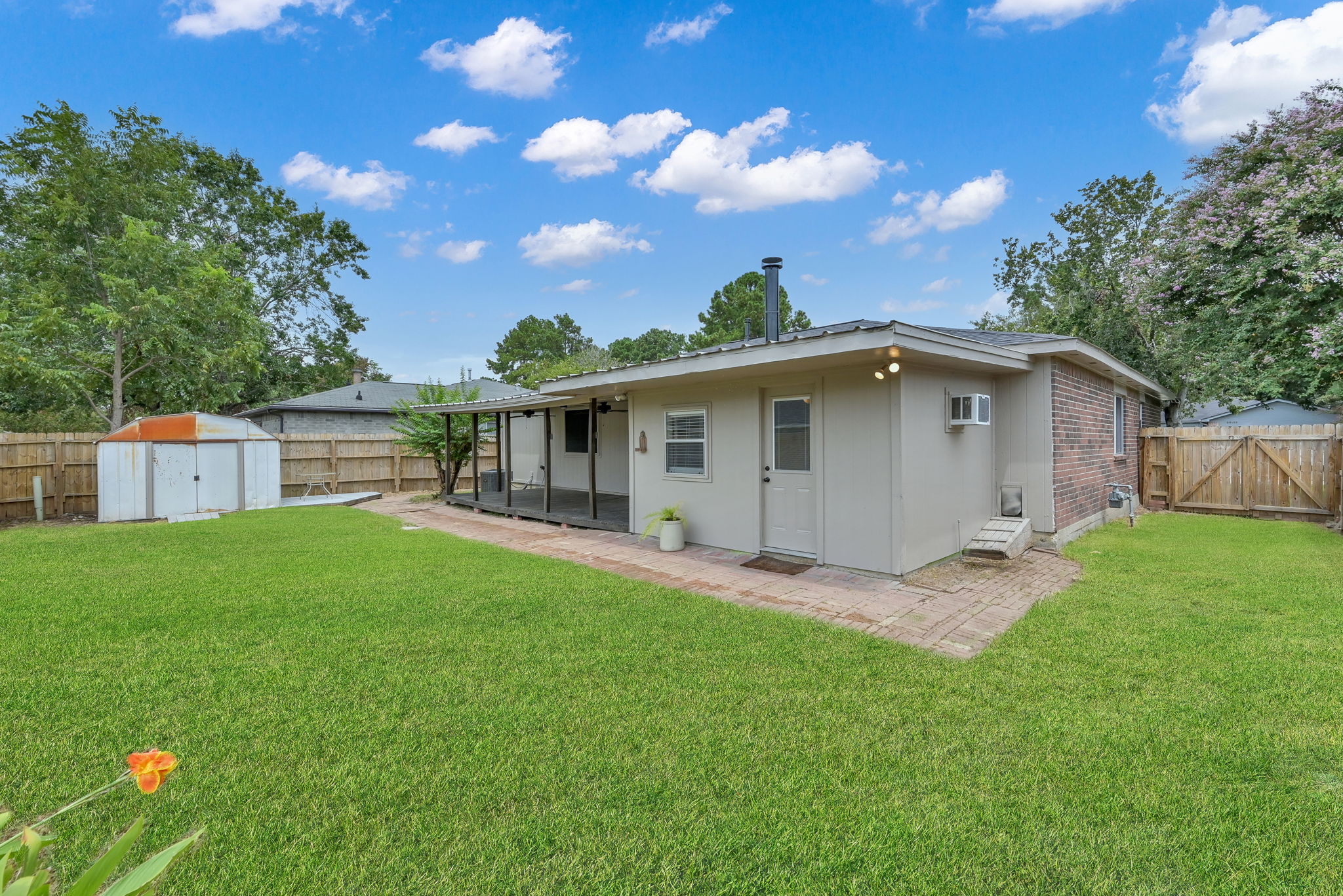 PLENTY OF SPACE for pets and family TO RUN AROUND in the backyard!