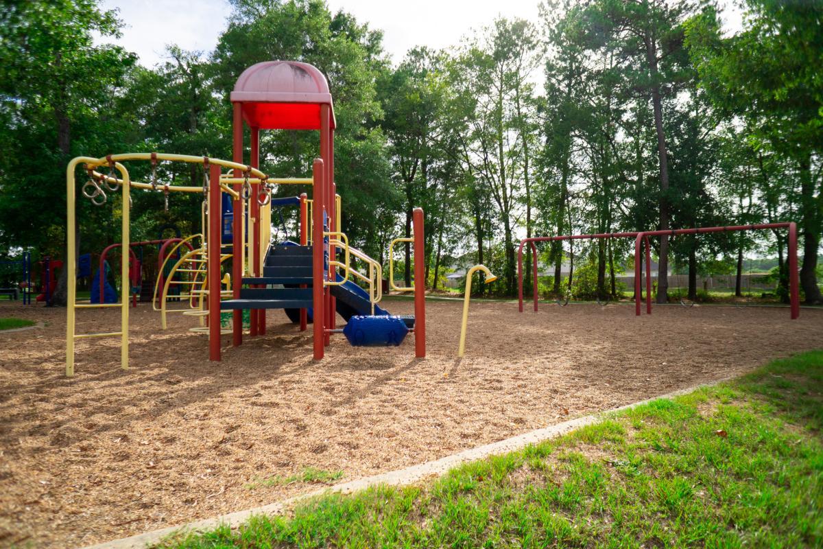 Playground (Fox Springs park area)