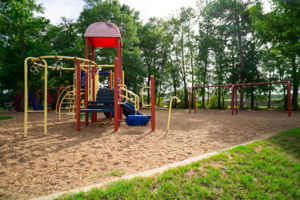 Playground (Fox Springs park area)