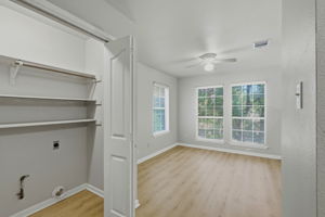 Loft/Laundry