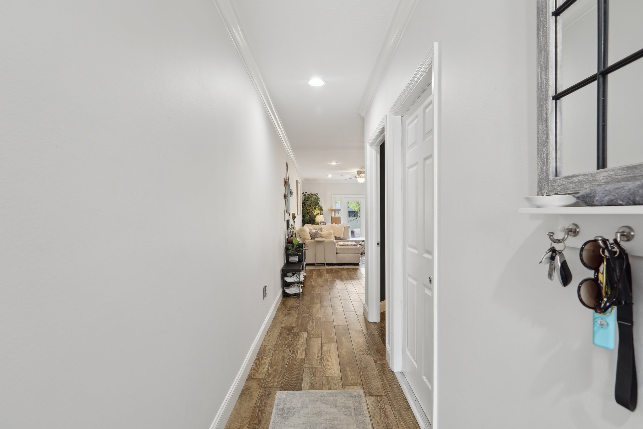 W Gandy Blvd C-2305-005.jpg