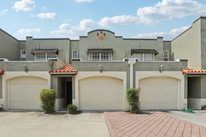 W Gandy Blvd C-2305-001.jpg