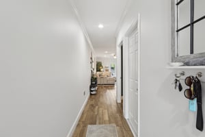 W Gandy Blvd C-2305-005.jpg