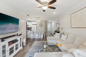 W Gandy Blvd C-2305-006.jpg