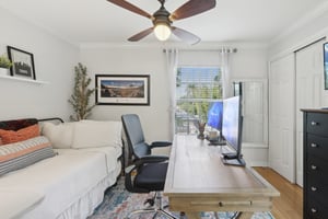 W Gandy Blvd C-2305-014.jpg