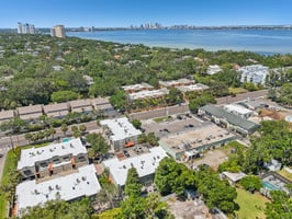 W Gandy Blvd C-2405-011.jpg