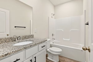  Photo 23