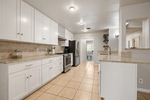 2915 Gabriel View Dr, Georgetown, TX 78628, USA Photo 12