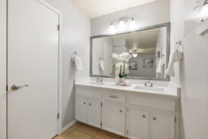 2915 Gabriel View Dr, Georgetown, TX 78628, USA Photo 21