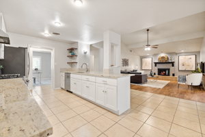 2915 Gabriel View Dr, Georgetown, TX 78628, USA Photo 13