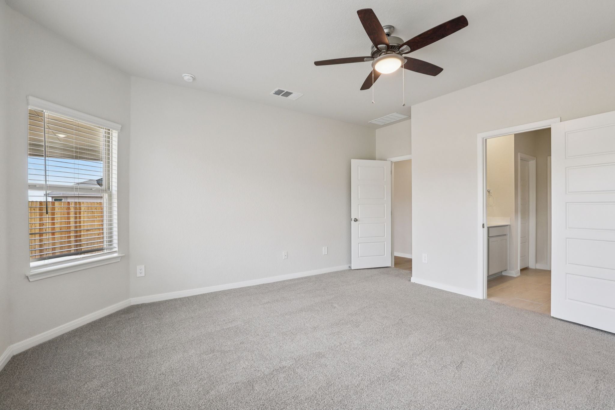 San Antonio - Catalina-2915 Junction Bay Converse TX 78109-027